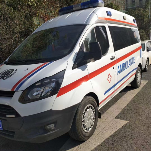 离石品质救护车出租,为您的健康出行负责